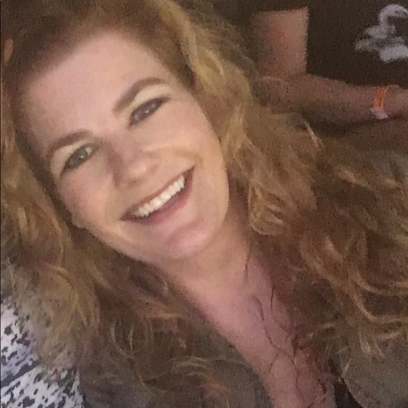 Meet your Posher, Page - Picture 1 of 1